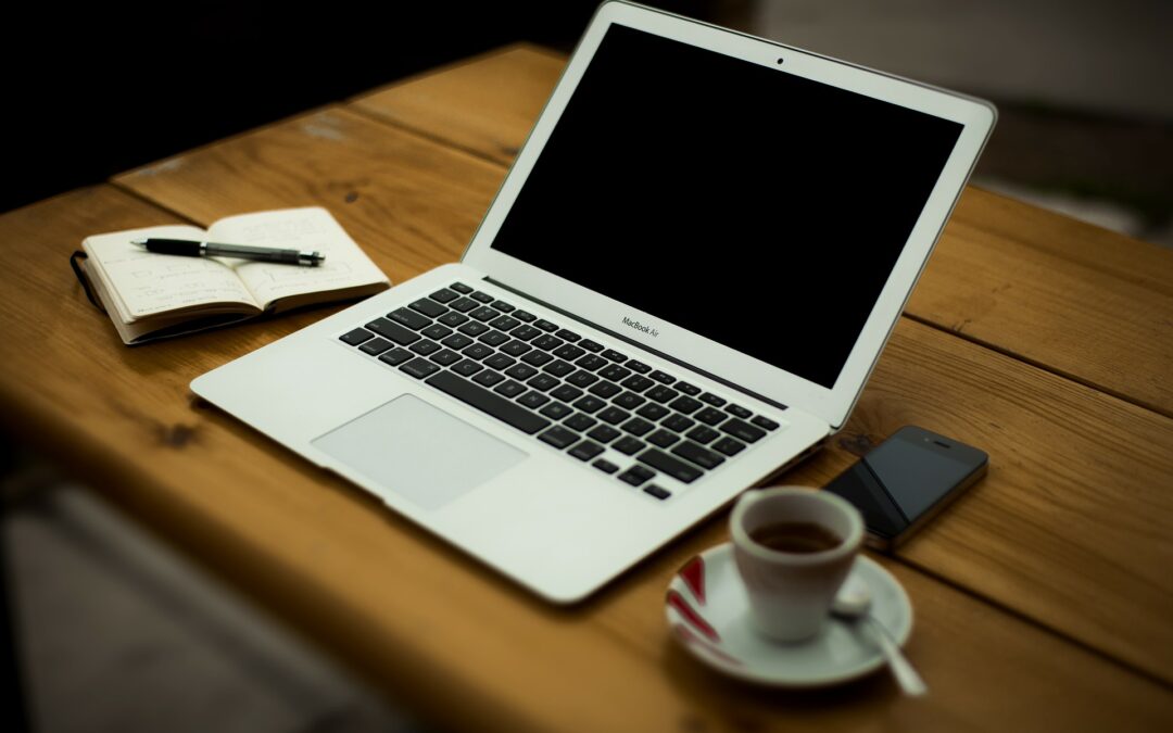 4 Ways To Strategically Respond To Customers On Social Media